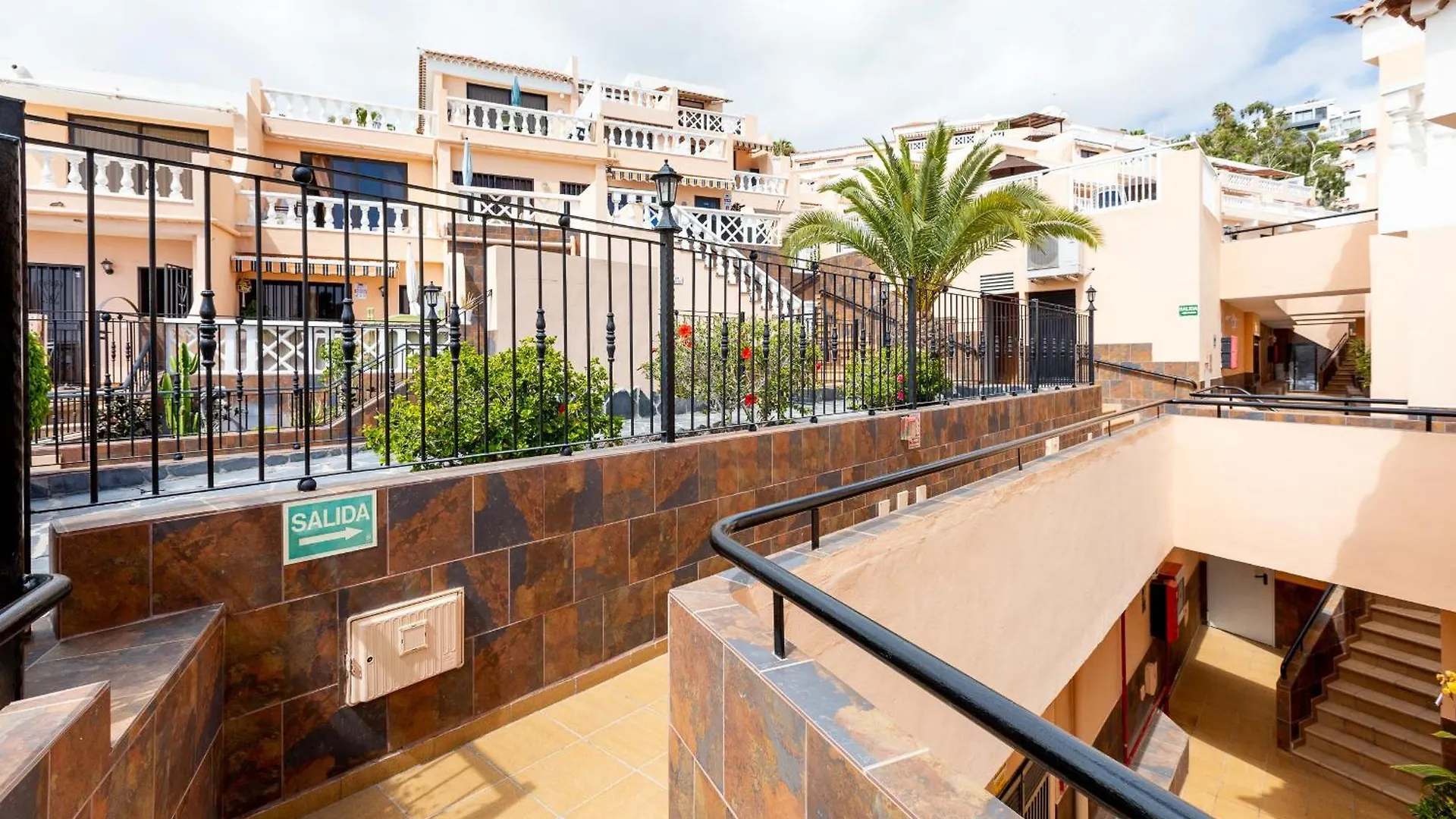 Paradise Court Suites Costa Adeje  0*, Costa Adeje (Tenerife) Spain