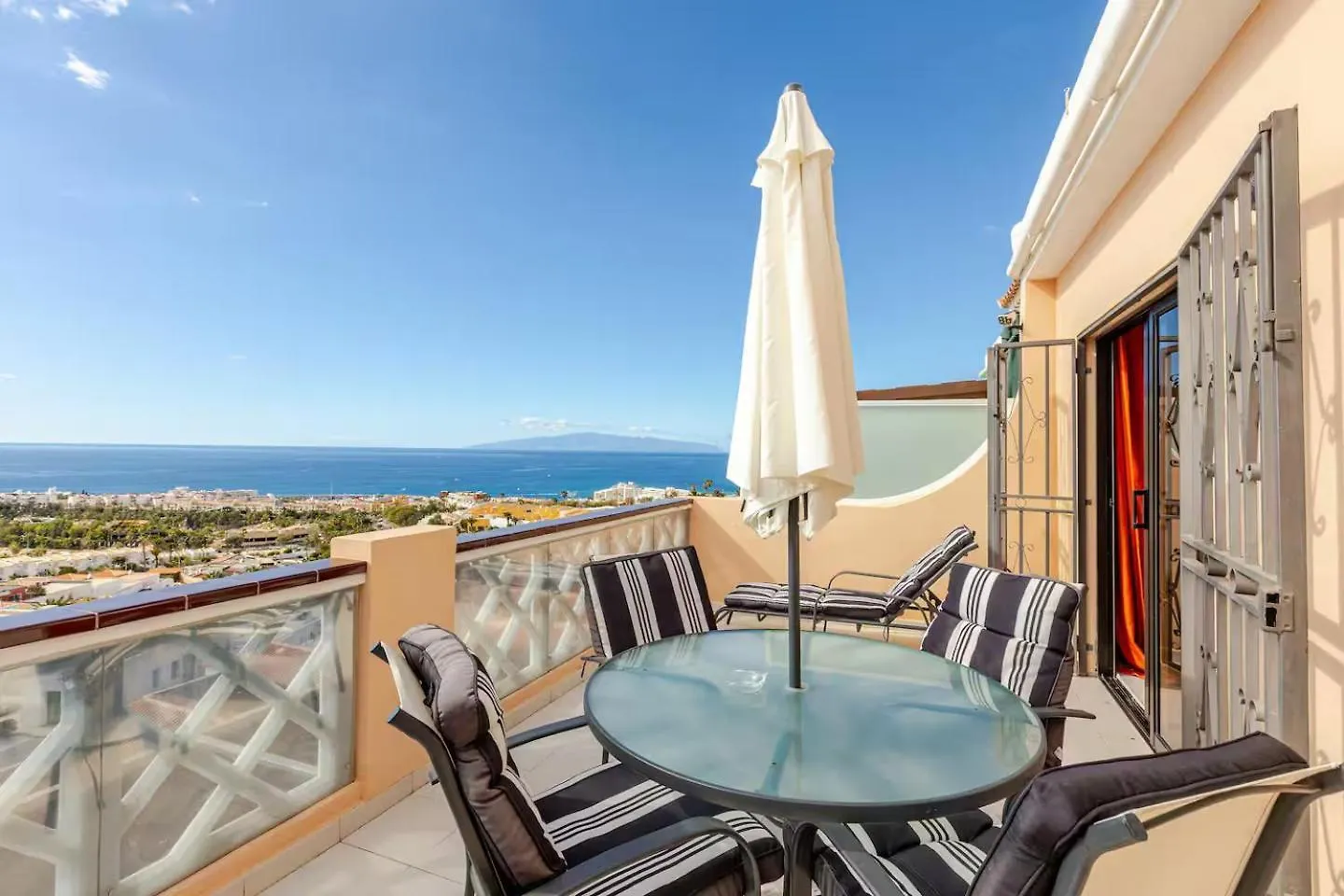 Paradise Court Suites Costa Adeje  Apartment